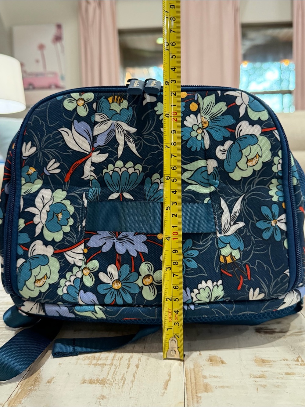 Vera Bradley Lighten Up Adventure Backpack in Floral Bursts Like New Retired - Picture 5 of 10
